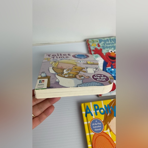 Lot Of 3 Books Potty Training Bathroom Picture Books For Toddlers Pre School - Picture 3 of 15